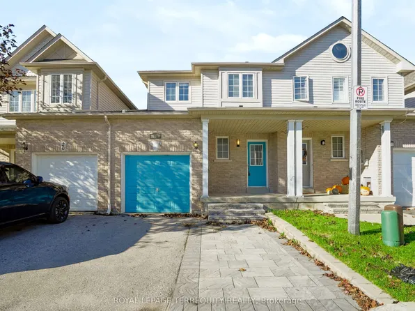 253 Sprucewood Cres W #19, Clarington, ON L1C 0G6