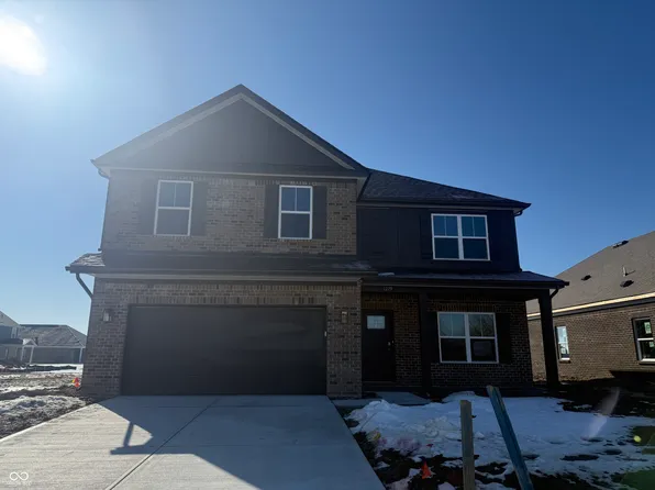 1279 Foxtail Ln, Greenwood, IN 46143