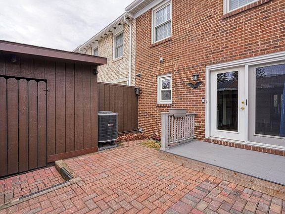 4th image of 510 Clairbrook Ave #Jc-6