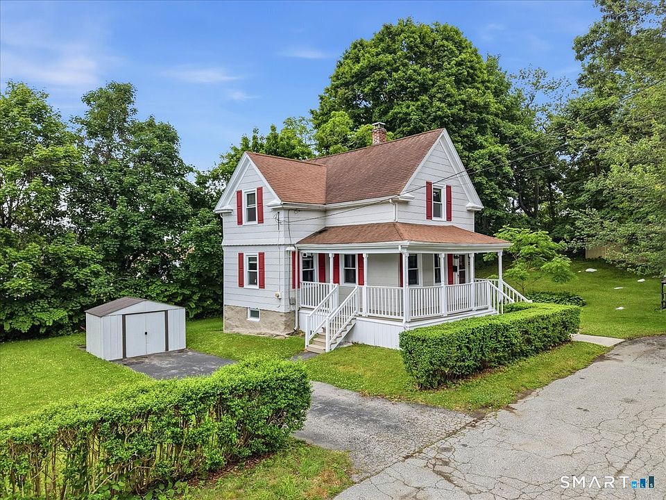 1st image of 28 Moore Court