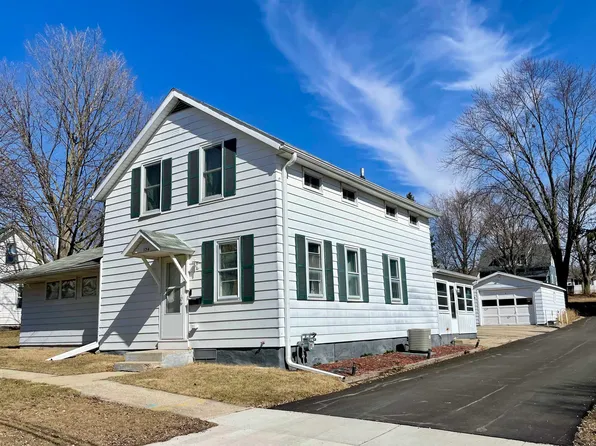 134 N Wilson Ave, Jefferson, WI 53549