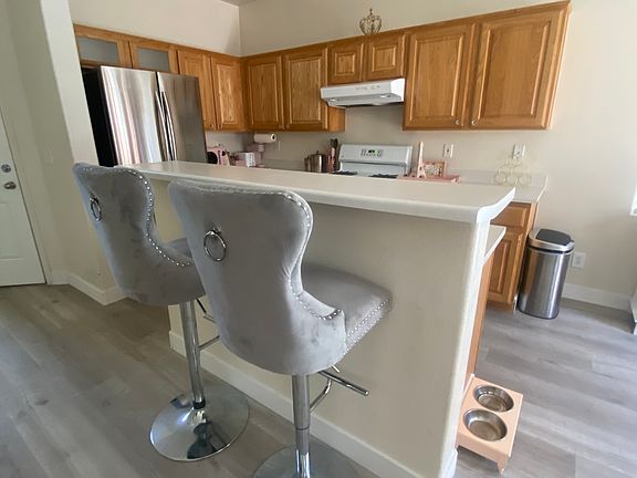 2nd image of 5938 Sakhalin Ave