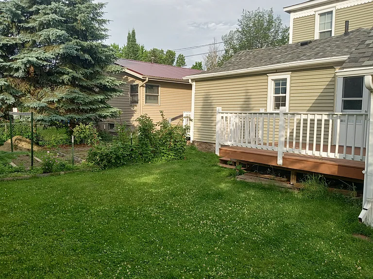 209 Pine St #2 — Photo 10
