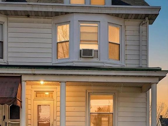 2nd image of 519 Greenwood Ave