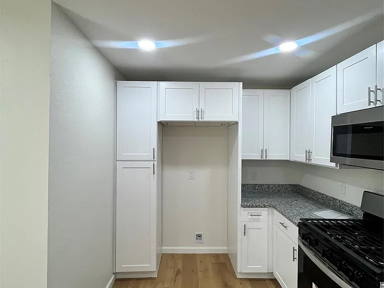 3538 Orange Grove Dr — Photo 8