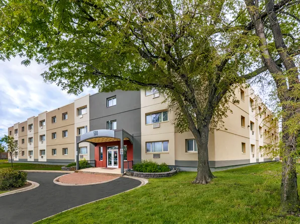 500 Partridge Ave #111, Winnipeg, MB R2V 3H1