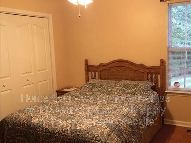 7 Cambridge Oaks Ct — Photo 7