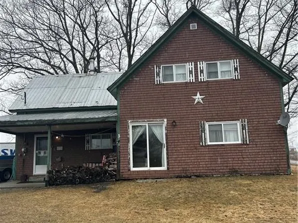 3 Christy Rd, Saint James, NB E5A 1V8