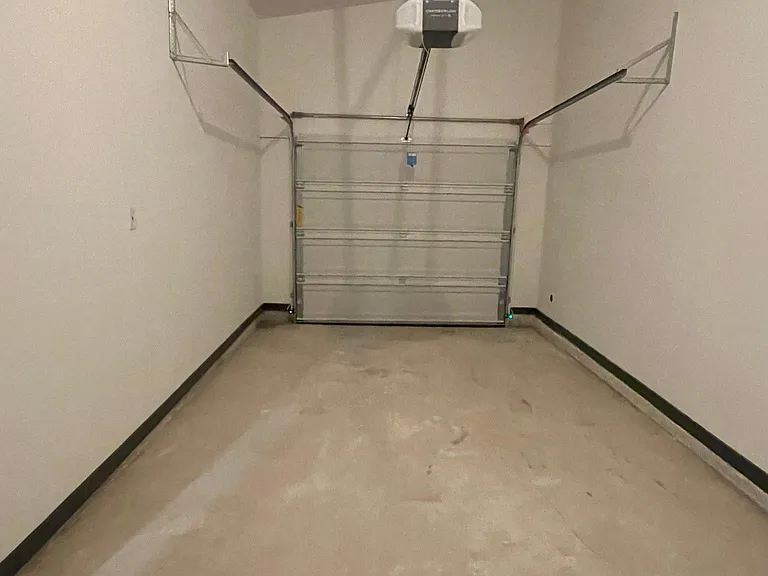 809 Hc Gilbert Minjares Dr #B — Photo 19