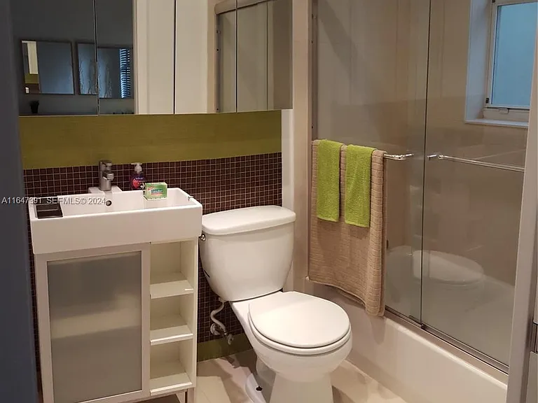 1550 Drexel Ave #106 — Photo 14