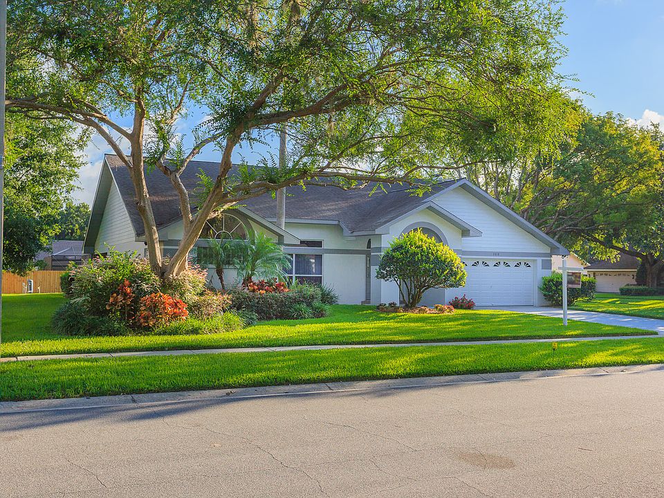 1st image of 3818 Cliffdale Dr