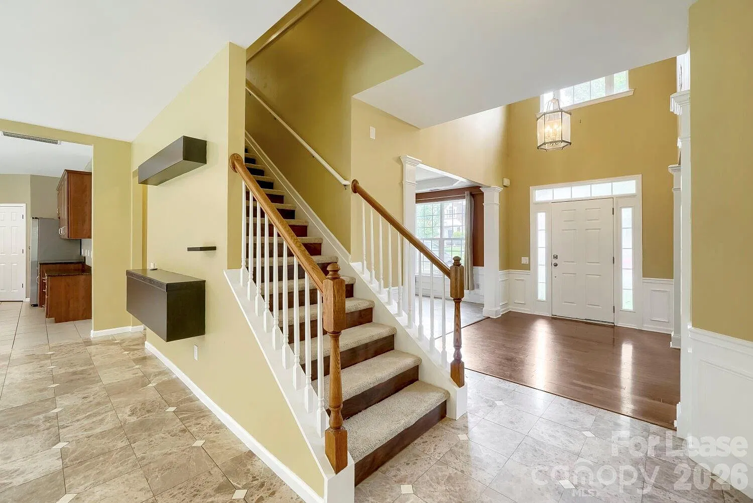 5 bed, 2.5 bath, 2769 sqft, $2,600 — Photo 4