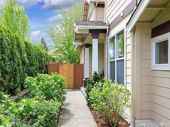 2nd image of 23995 SE 7th Ln