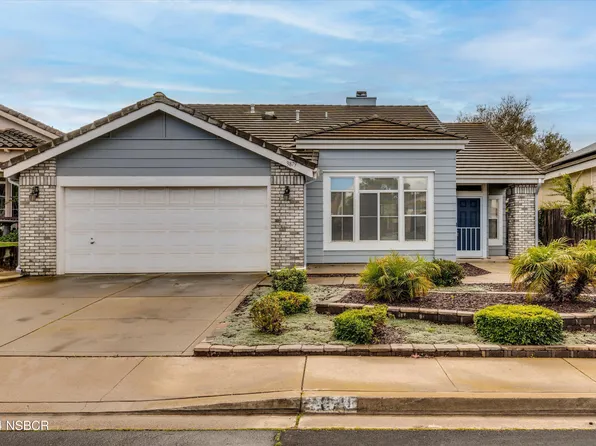 3879 Les Maisons Dr, Santa Maria, CA 93455