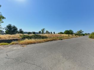 7705 Grand View Rd, Sacramento, CA 95829