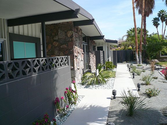 3rd image of 1050 W Capistrano Ct
