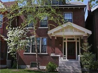 5758 Degiverville Ave, Saint Louis, MO 63112