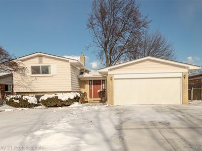 4939 Duchess Dr, Sterling Heights, MI, 48310