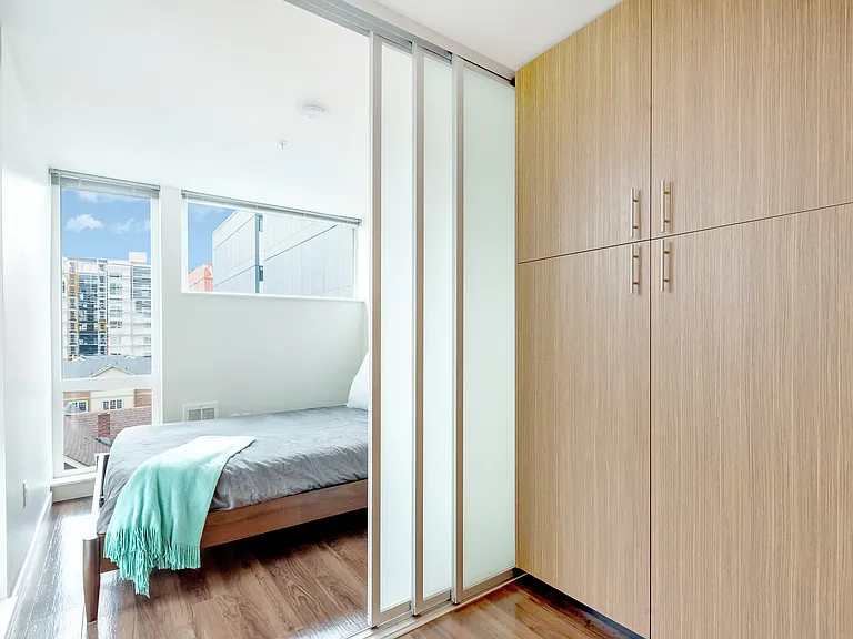 Rooster Apartments — Photo 18