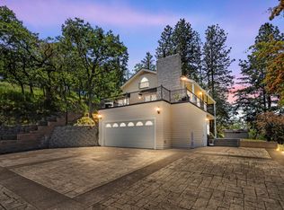 6397 Pioneer Rd, Medford, OR 97501