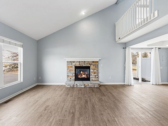 4th image of 10105 Oak Trail Rd