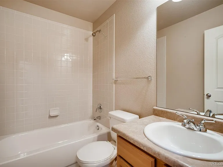 18069 E Saskatoon Pl — Photo 23