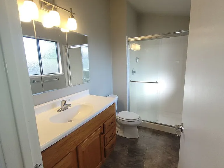 4937 Clear Cir — Photo 29