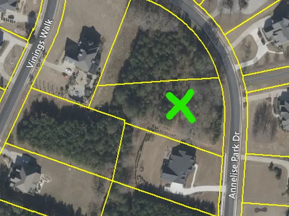 175 Annelise Park Dr, Fayetteville, GA 30214