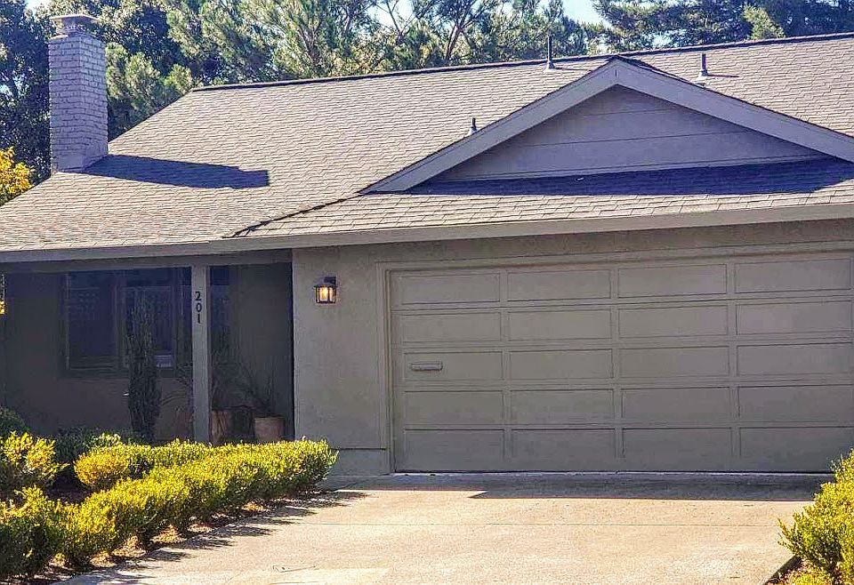 1st image of 201 Orangewood Dr