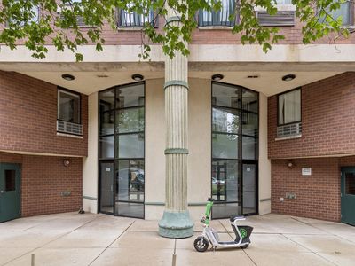 711 W Gordon Ter APT 117, Chicago, IL, 60613