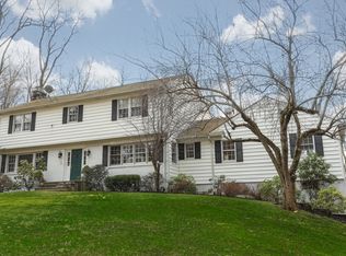 115 Cedar Hill Rd, Bedford, NY 10506