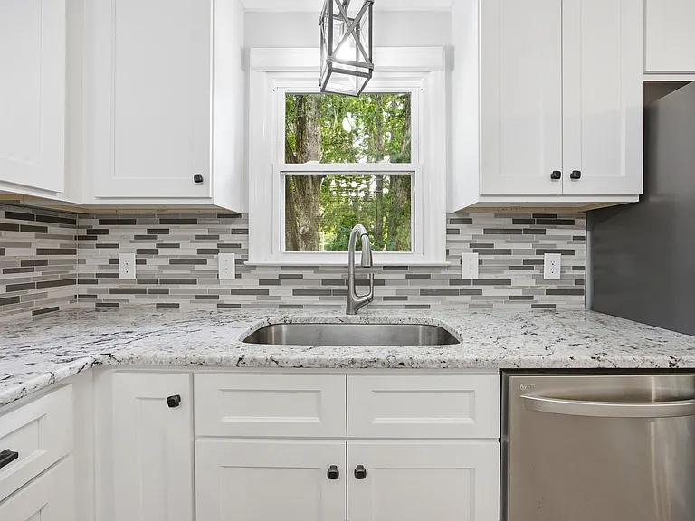 1000 Hornbuckle Ct — Photo 19