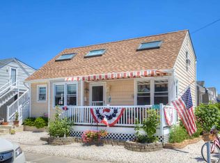 8318 Sunset Dr, Stone Harbor, NJ 08247