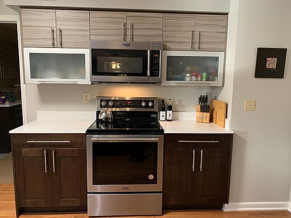 4th image of 5015 E Escondido Ave