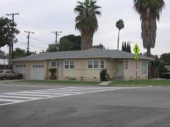 2nd image of 10546 Colima Rd
