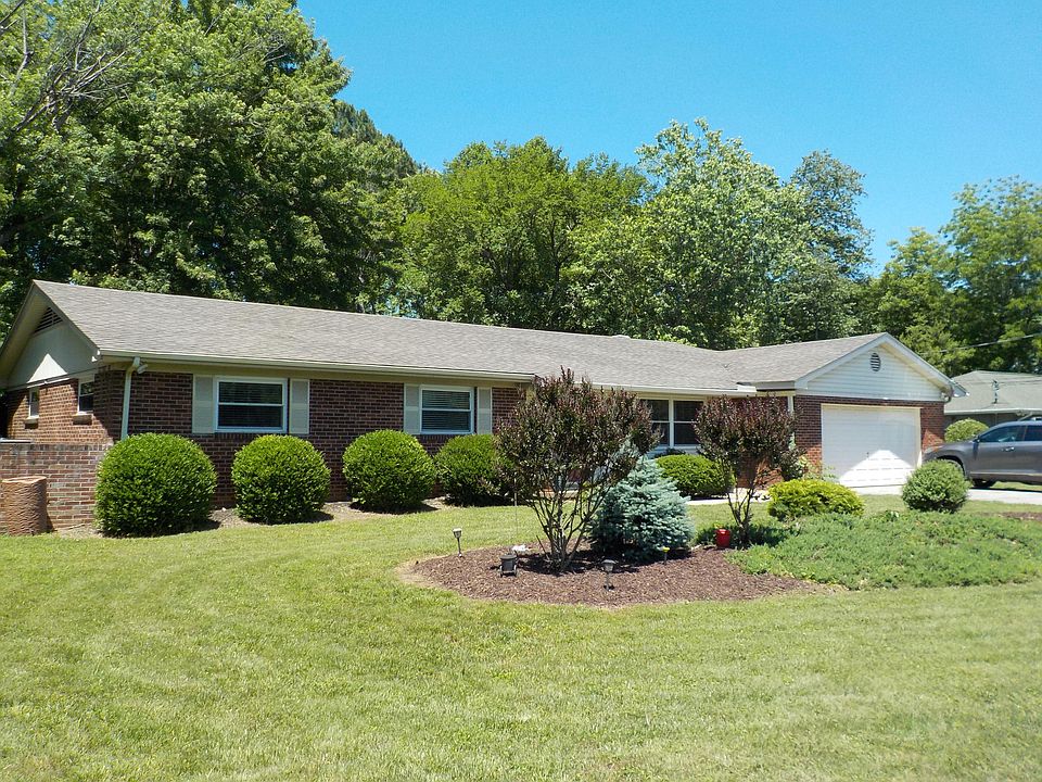 1st image of 7605 Bennington Dr
