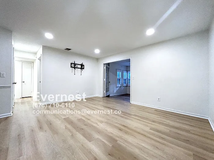 76 De Arc Pl NW — Photo 10