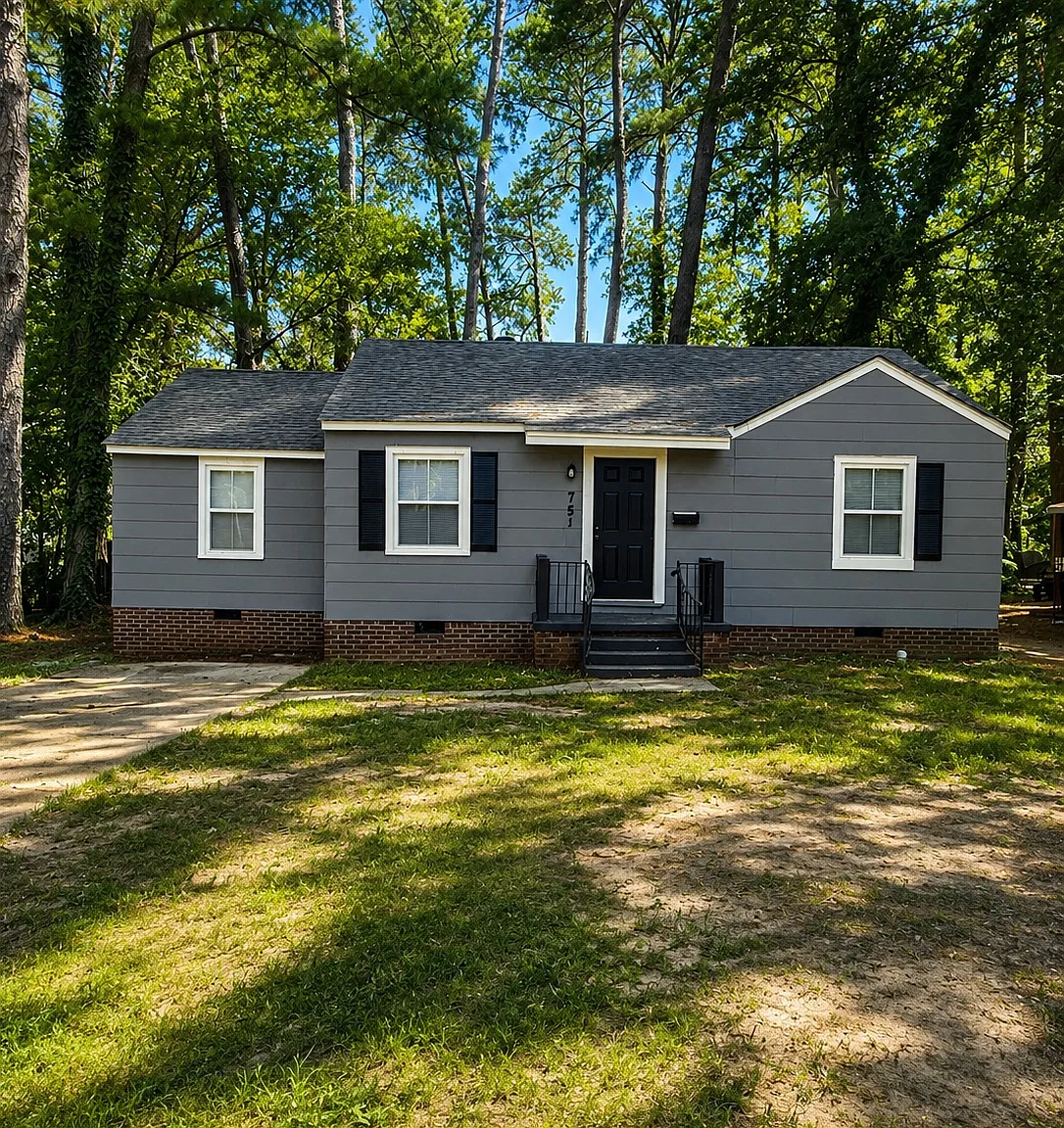 4 bed, 1440 sqft, $1,425 — Photo 1