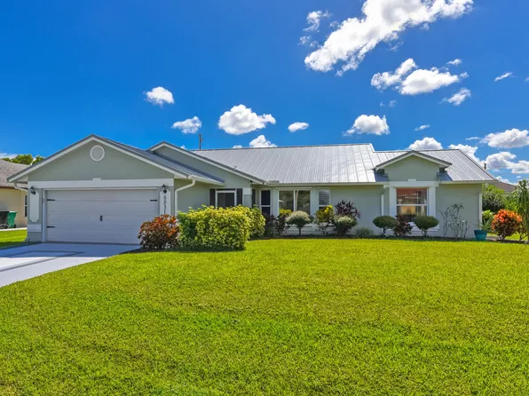 6831 NW Hogate Circle, Port St Lucie, FL 34983