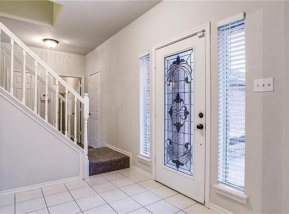 2nd image of 7412 Steward Ln