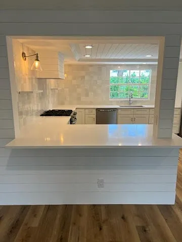 3 bed, 1449 sqft, $5,000 — Photo 3
