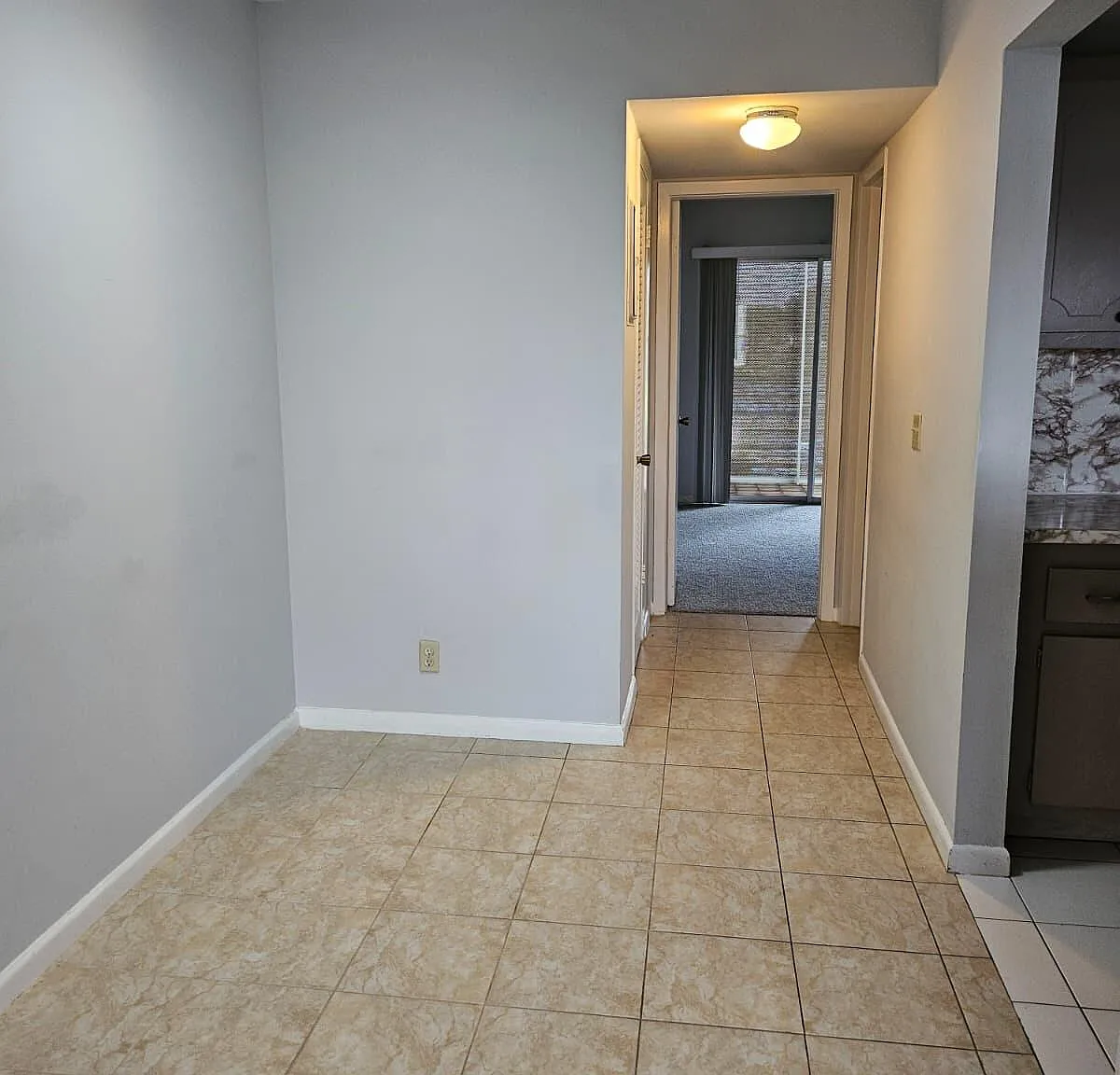 1 bed, 1.0 bath, 585 sqft, $1,450 — Photo 1