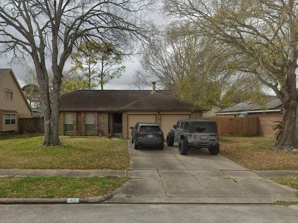 415 Starborrough Dr