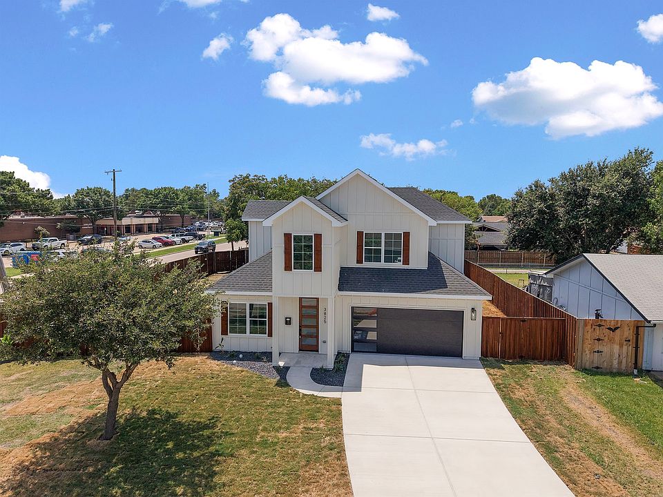 1st image of 3825 Williamsburg Dr