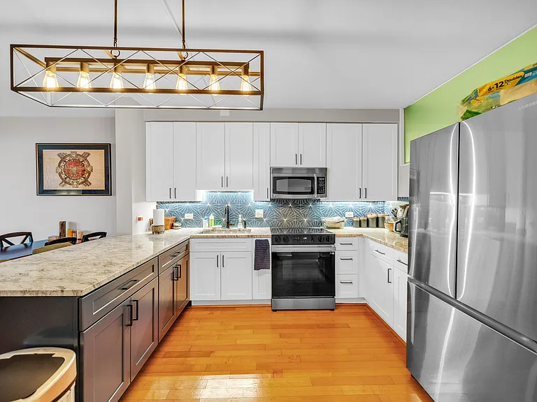 437 New York Ave NW #420 — Photo 10