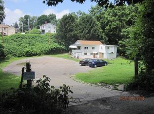 25 Kohlmeyers Ln, Pittsburgh, PA 15211