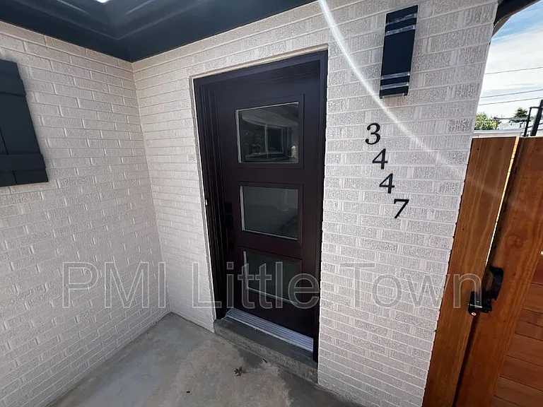 3447 N Garfield St — Photo 5