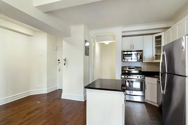 Rented by Brown Harris Stevens | media 16