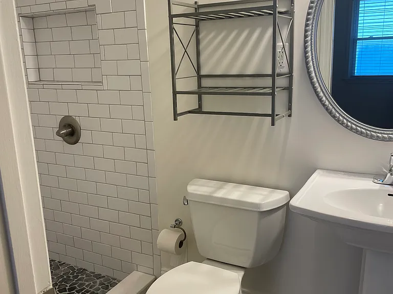 2421 Persimmon Rd — Photo 17