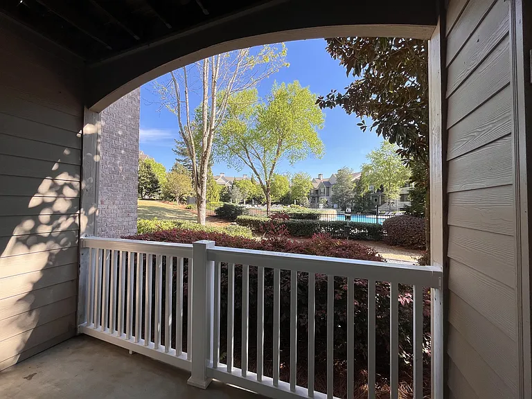 Wesley Kensington Apartments at Stonecrest — Photo 180